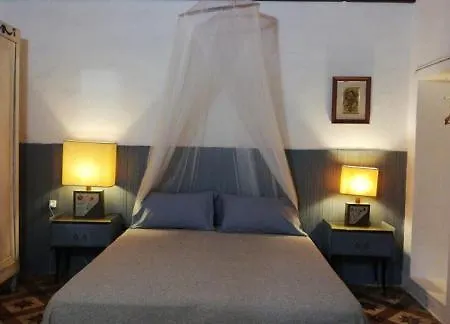 Apartment Casa Pergola, Torre Lapillo